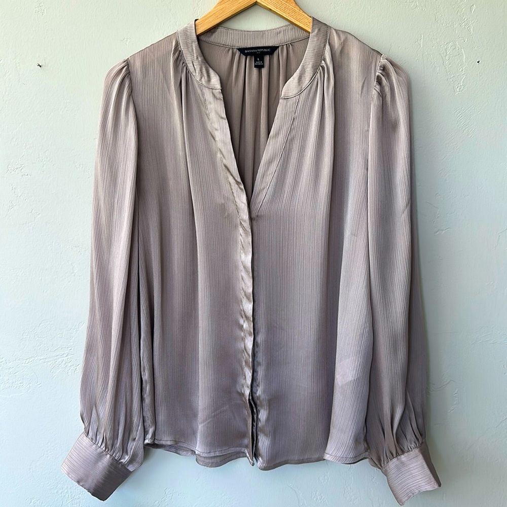 Banana Republic Factory blouse